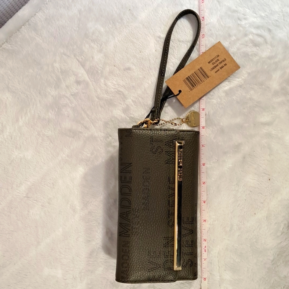 NWT Steve Madden Tri-fold Wallet